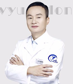 吕远东
