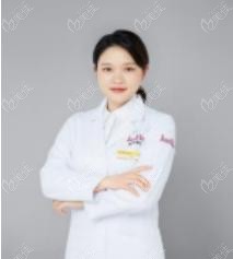 吴娓凤